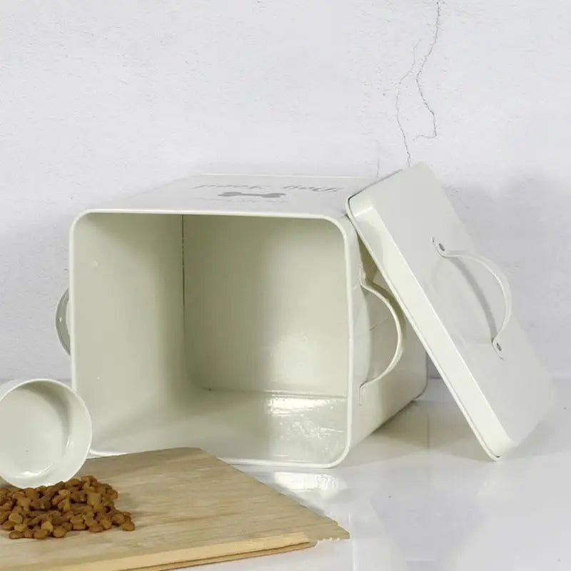 Contenitore per alimenti per animali domestici Contenitore per contenitori per alimenti per animali domestici Secchio per alimenti per cani portatile in metallo per alimenti per animali domestici Compresse Detersivo per bucat